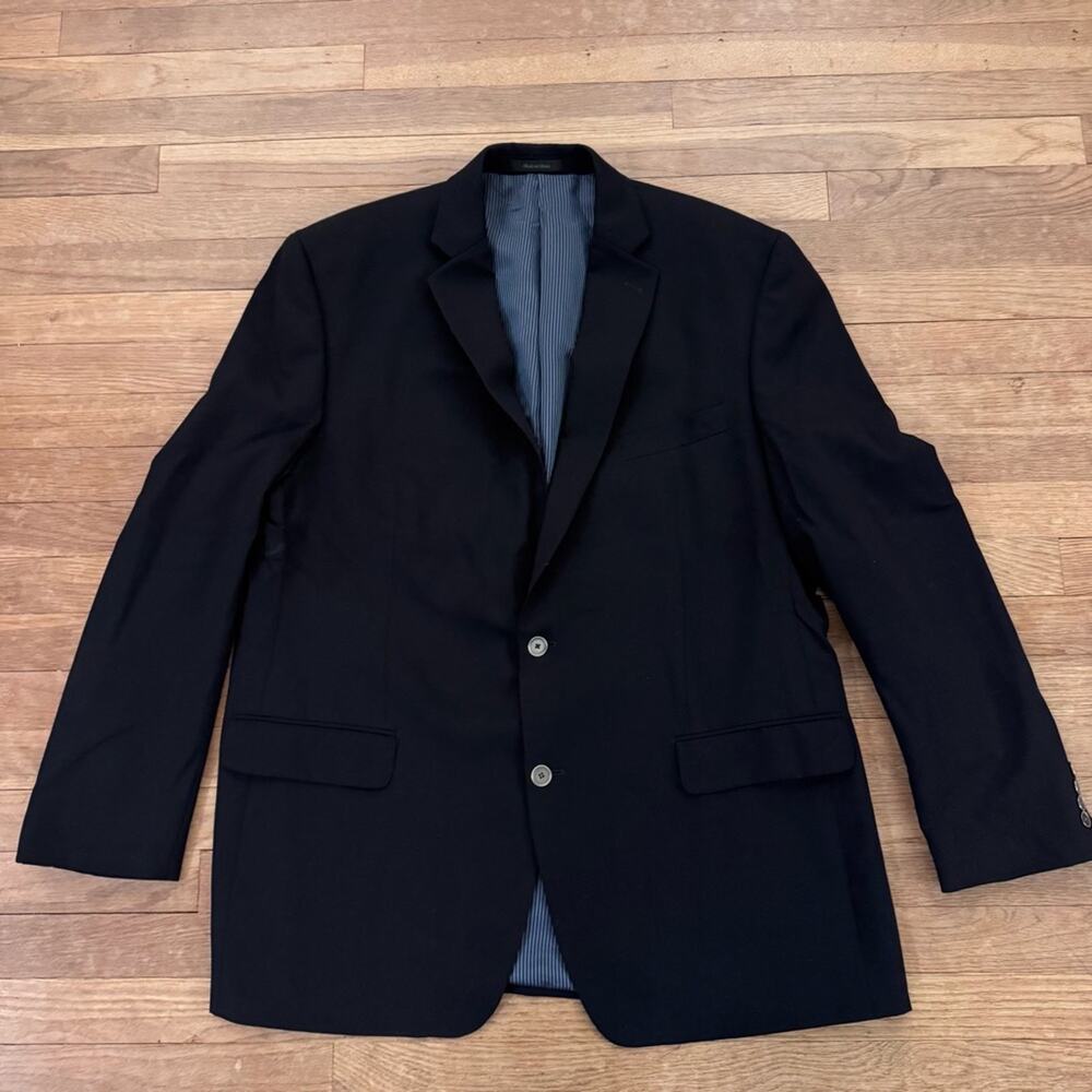 Calvin Klein navy 95% wall two button blazer jacket size 46L
b70